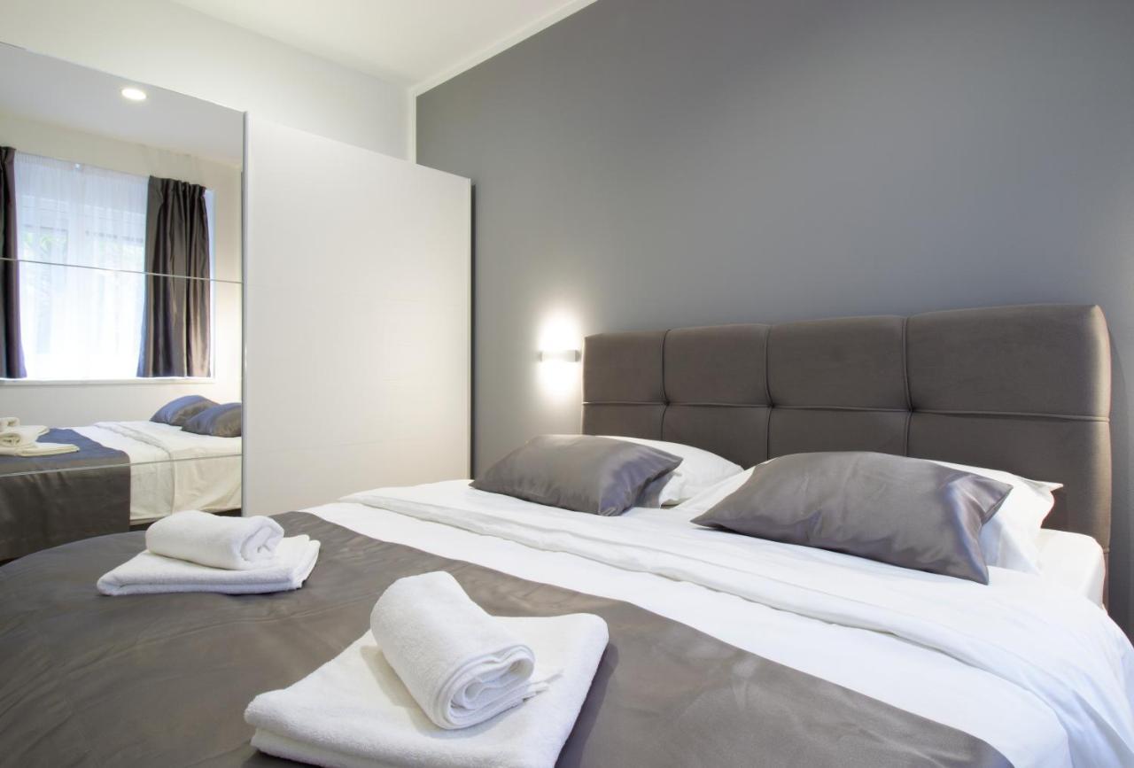 Split Urban Getaway Apartment Exterior photo